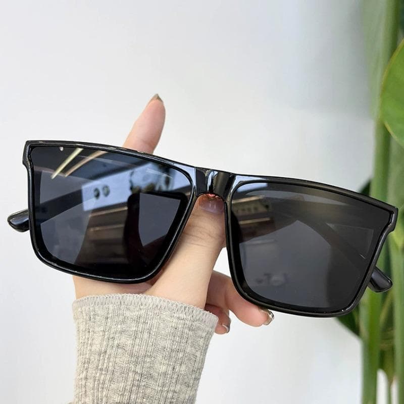 Stylish Unisex Glasses for Men and Women Perfect for Street Photography and Daily Fashion Accessories