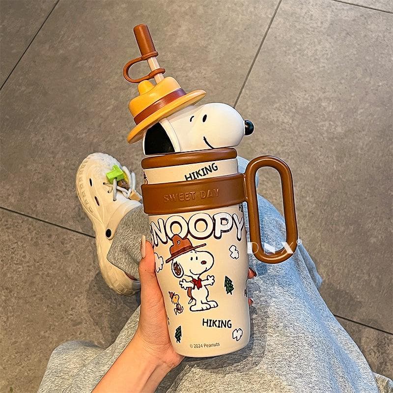 Snoopy New Doll Insulation Cup Creative Ice Bar Cup Portable Handle Outdoor Sports Water Cup Men and Women Students Cup 800ml