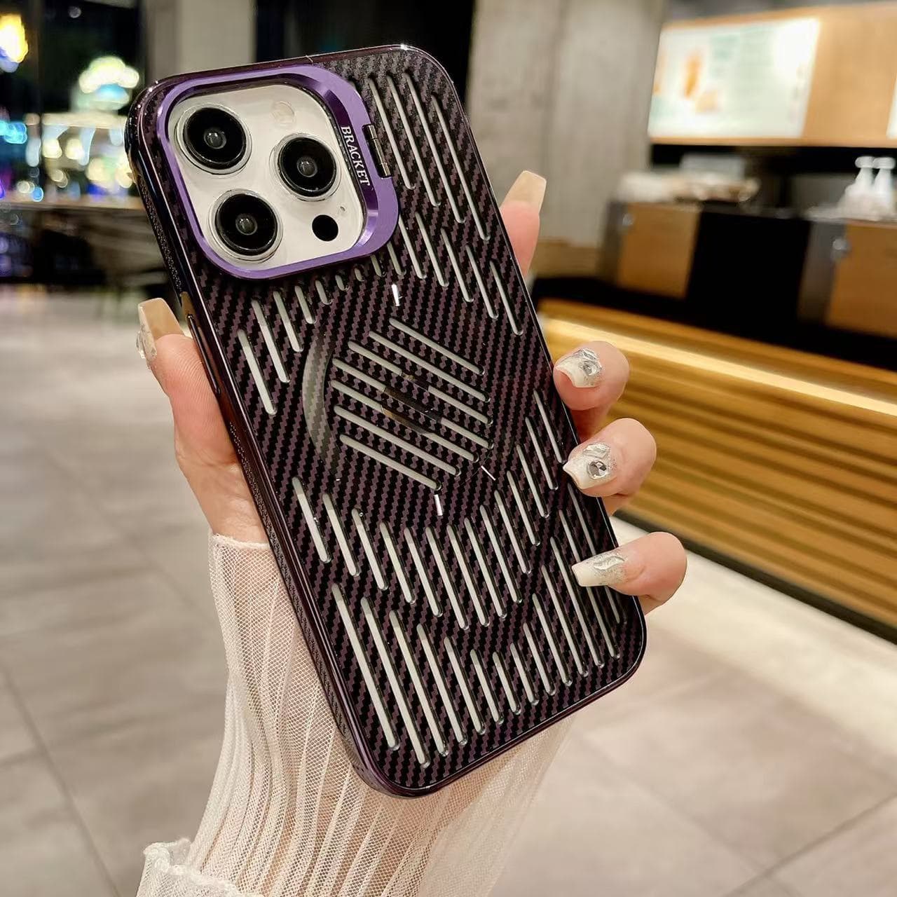 Advanced Carbon Fiber Pattern Heat Dissipation Lens Bracket IPhone16promax Mobile Phone Case Hollow Breathable 15/14 Apple 16Pro