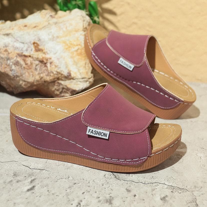 Large-sized Thick-soled Casual Slippers, 2025 New Simple and Fashionable Fish-mouth Wedge Heel Slippers 38 wine red