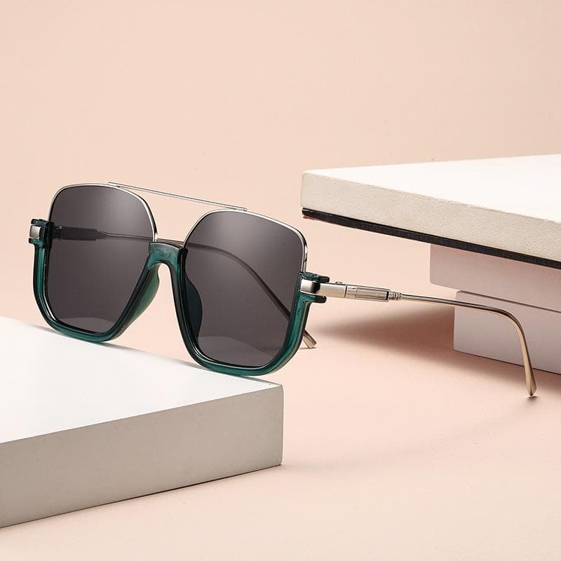 Double Layered Sunglasses Large Frame UV Resistant Glasses for Women Sturdy Metal Eyeglass Frame Fashionable