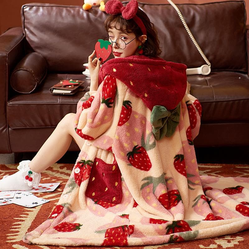 Winter Pajamas for Women Strawberry Cartoon Hooded Long Robe Jacket Cute Home Wear Sleepwear Kawaii Flannel Warm Comfy Bathrobe M