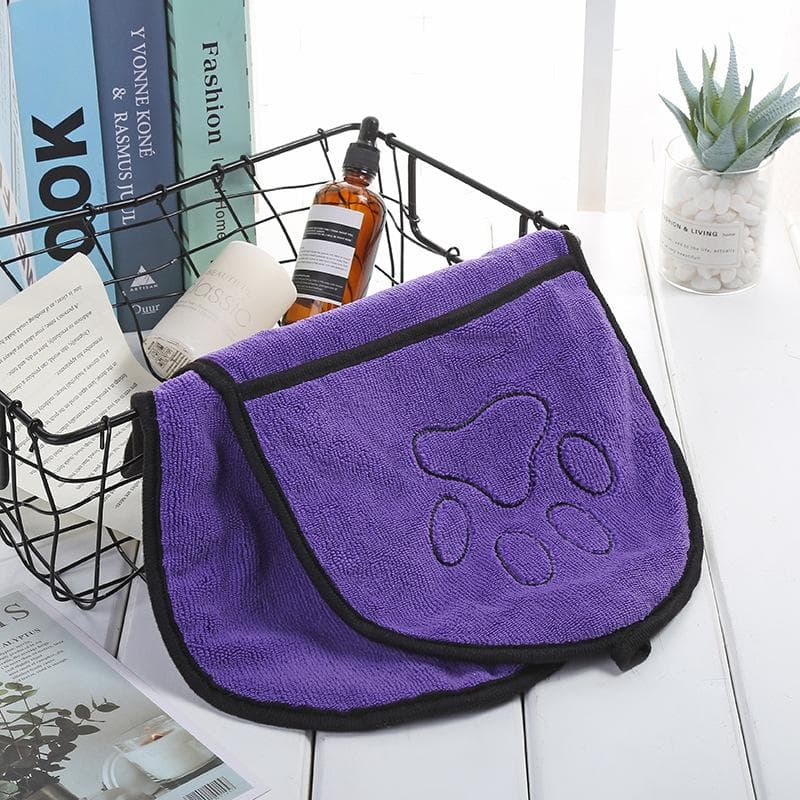 Pet Towel Quick Dry Dog Towel Bath Robe Soft Fiber Absorbent Cat Bath Towel Convenient Pet Cleaning Washcloth Pet Accessories purple