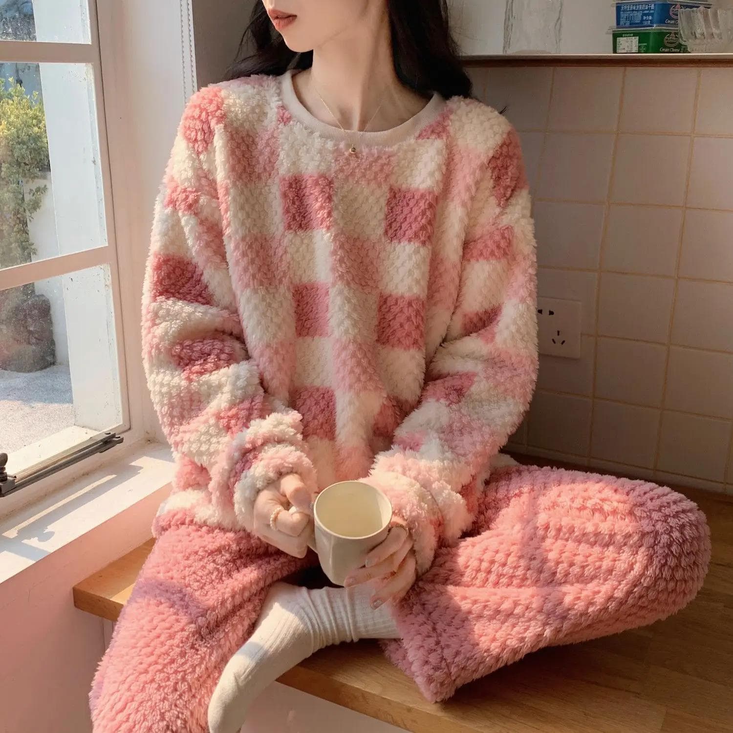 Thickened Coral Velvet 2-piece Pajamas Set, Large Size Flannel Pajamas, High Collar Trousers Set, Home Clothes, Women's Warm Home Clothes 2XL
