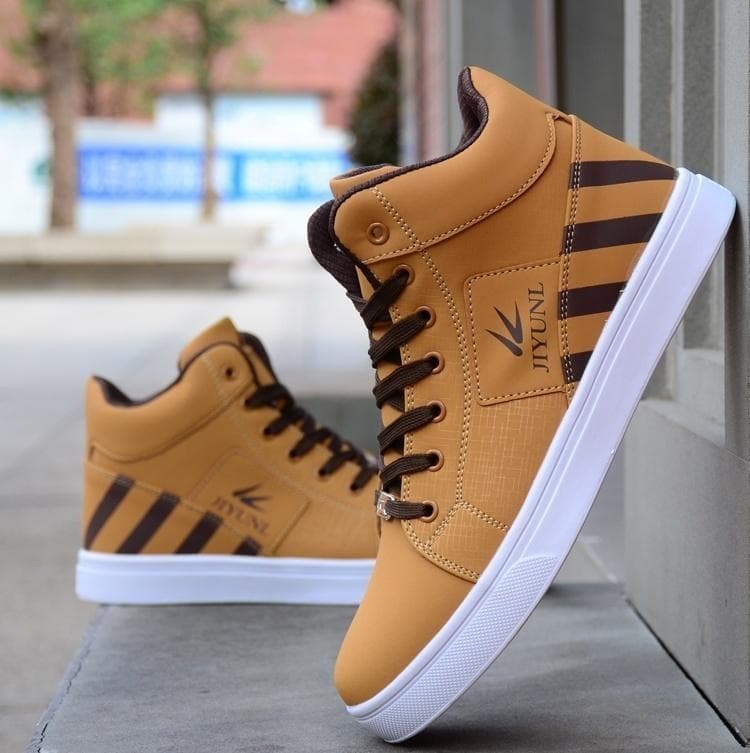 Fashion Men's Casual Sneakers Street Cool Sneakers Male Flats Lace Up Skateboard Shoes Plus Size Mens Shoes Chaussure Homme Sports Shoes 42 brown