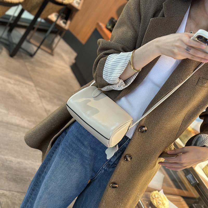Top-layer Summer Small Shoulder Bag for Women Spring and Summer Mini Small Bag for Fog Leather Fashionable One-shoulder Crossbody Bag