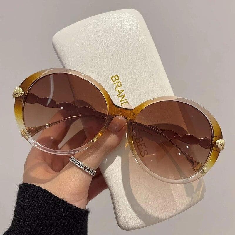 Vintage Round Frame Sunglasses Gradient Color Trendy Fashion Women Female Eyewear Shades For Ladies