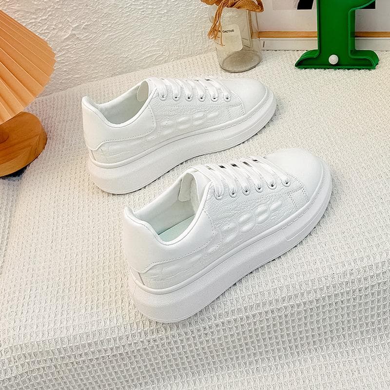 Spring New Small White Shoes Women Often Sell Korean Version Thick Bottom Casual Crocodile Leather Student Shoes All-match 40