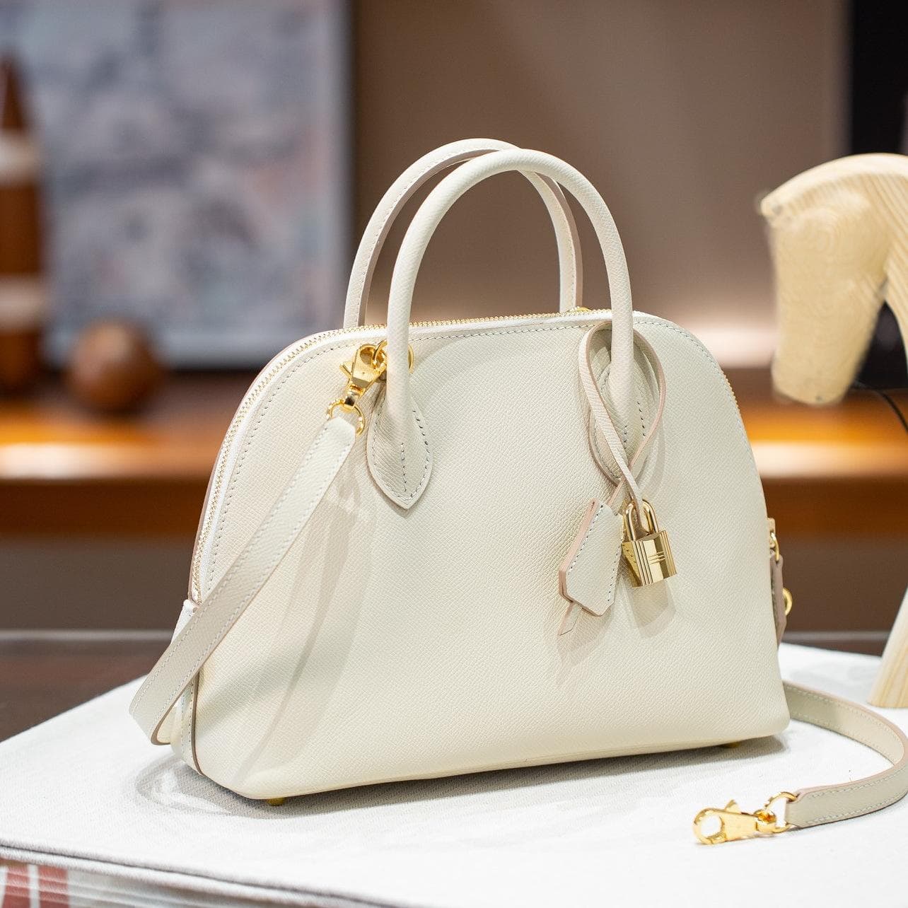 New genuine leather women's bag, top layer epsom palm print shell bag, hand bill and shoulder crossbody bag 25x9x18cm white gold