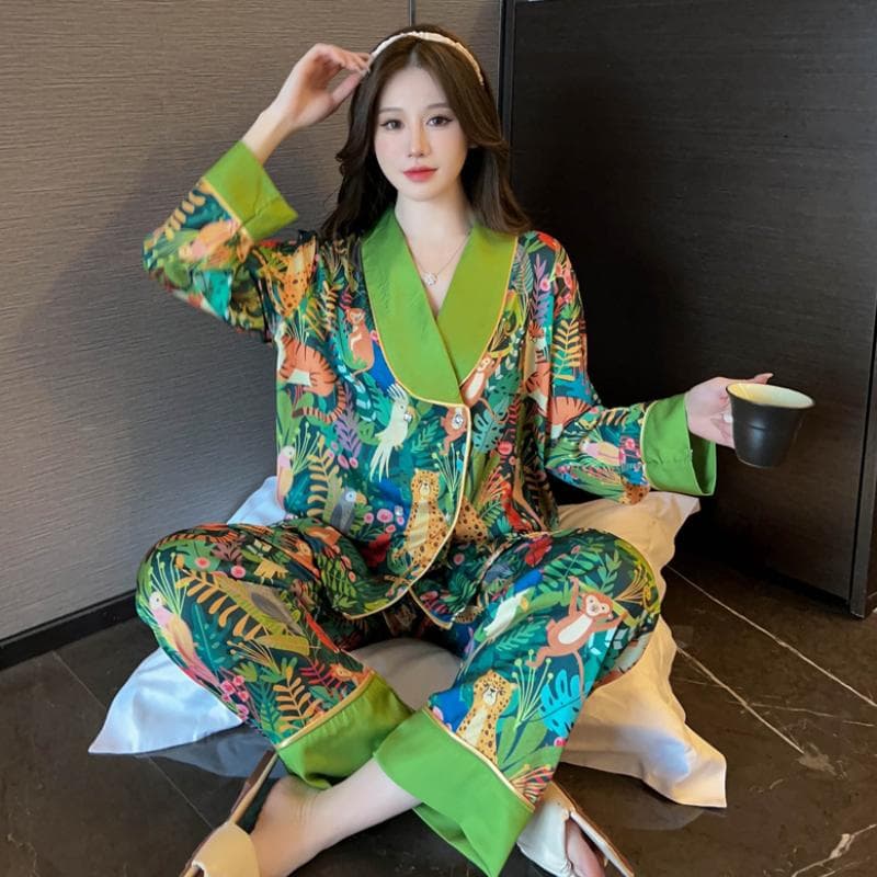 Printed Animal Flower V-neck Pajamas Set for Women Autumn New Casual Home Set Pajamas Versatile Soft Korean Style Pajamas M green