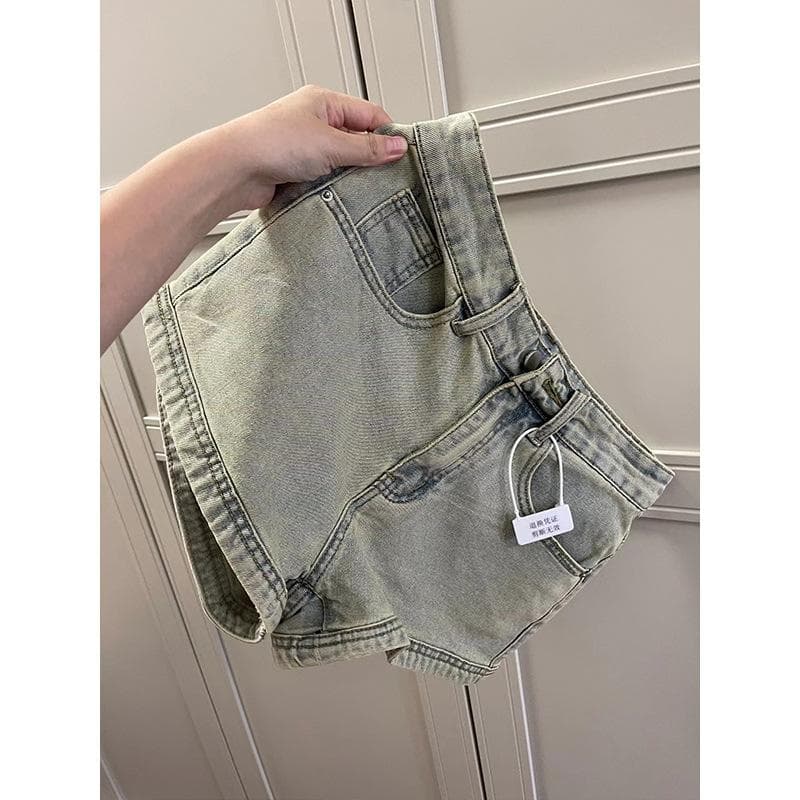 Washed and Used Back Pocket Zipper Denim Shorts for Women In Summer New High-waisted Slimming Straight Hip Lifting Pants XL