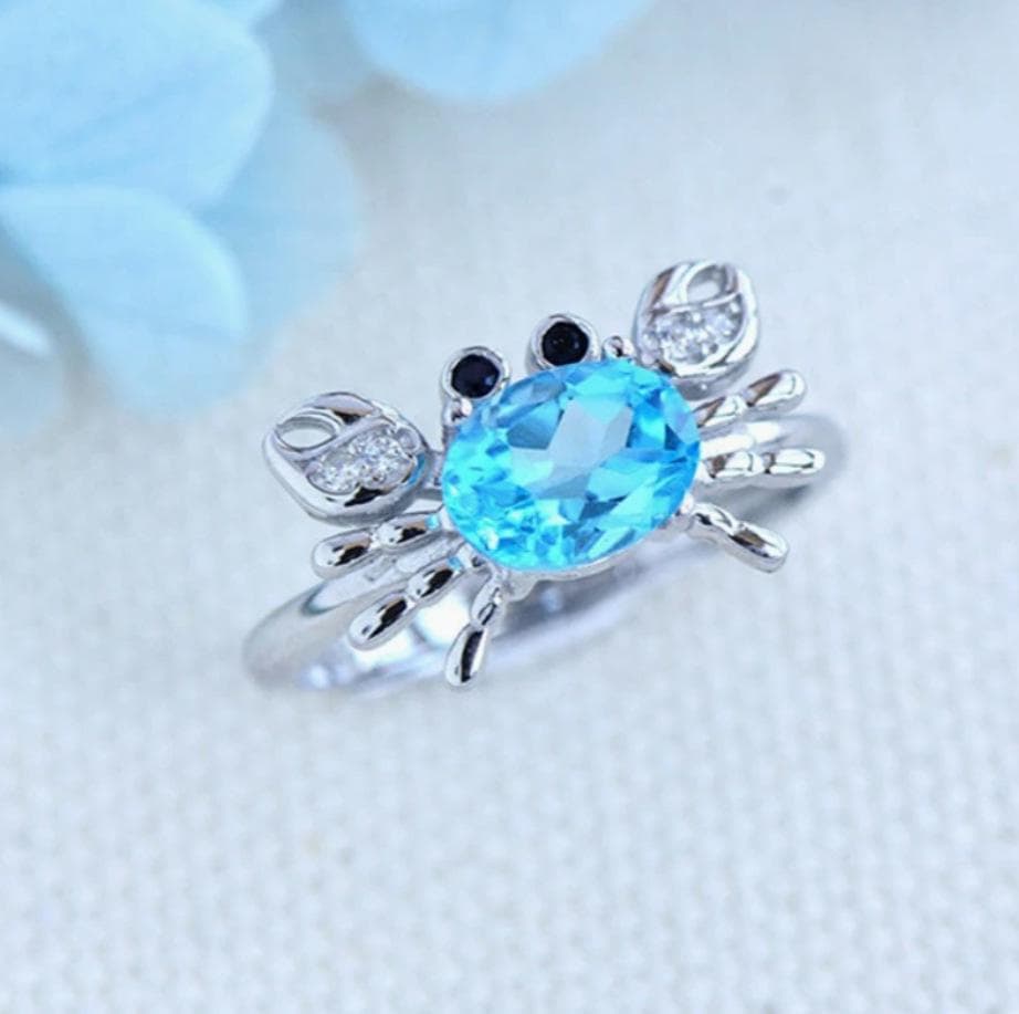 Moonstone Crab Ring: Unique European-American Creative Design for Women One Size