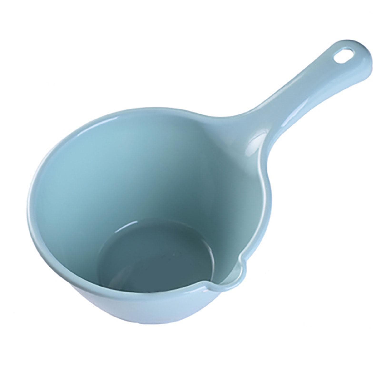 Plastic Water Ladle Bath Ladle Dippers Water Bath Scoop Bathroom Water Scoop Cup Home Essential for blue