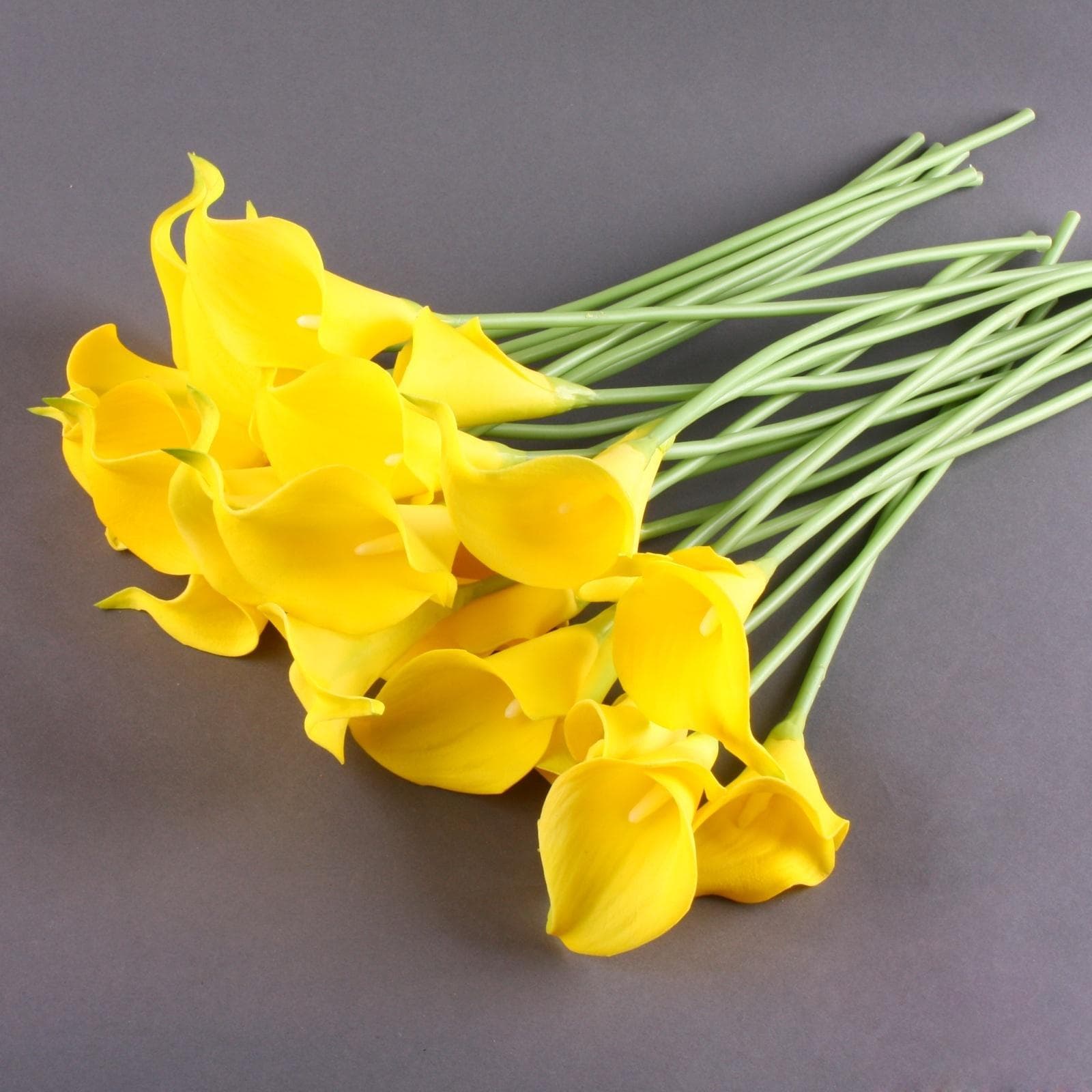 Pack of 10 Fake Flowers Simulation Flowers Calla Lily Bridal Wedding Bouquet Head Latex Real Touch Flower Bouquets Home Party Decor 10pcs yellow