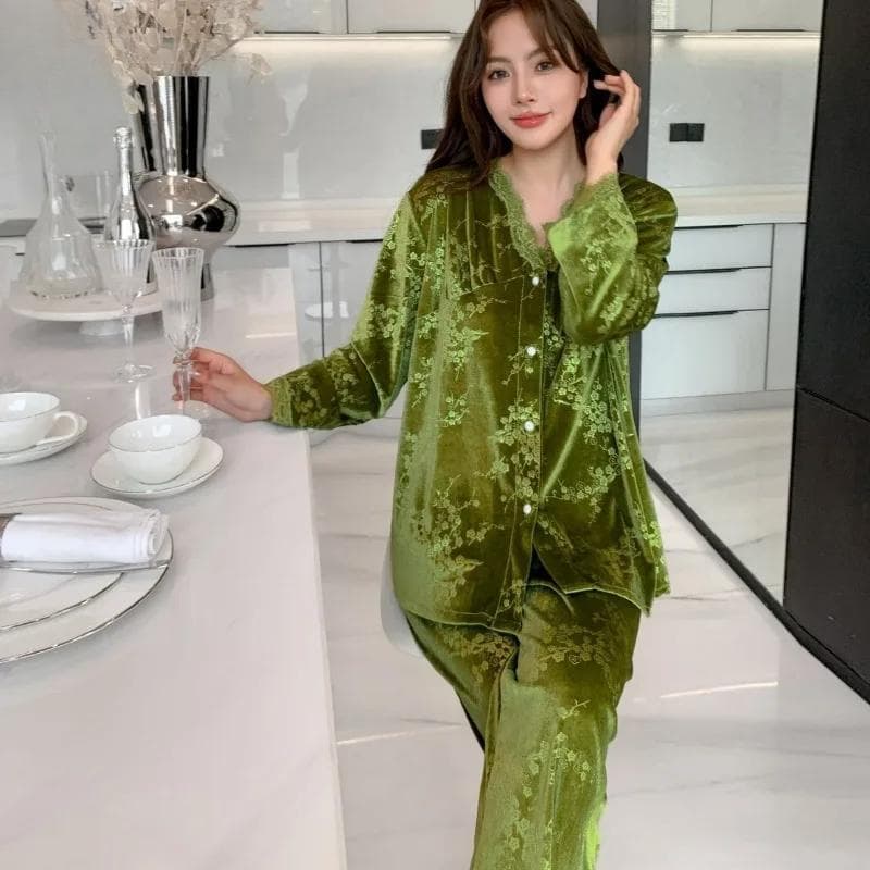 Long-sleeved Home Clothes High-end Sense Three-dimensional French V-neck Autumn and Winter Women's Pajamas L green