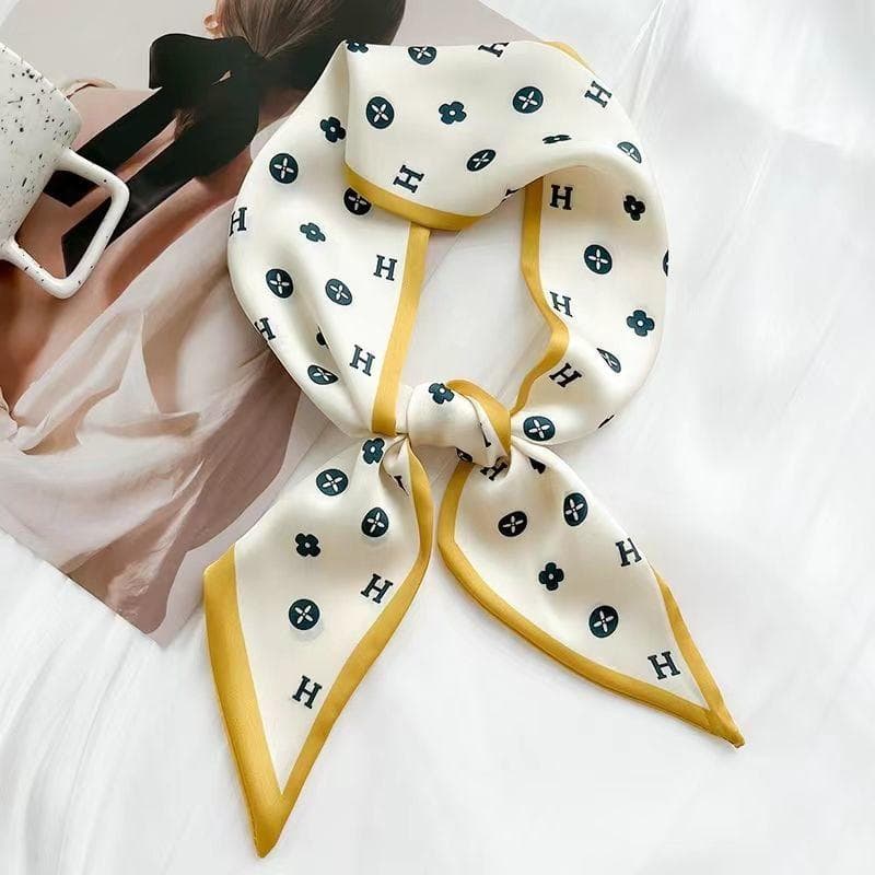 Silk Scarves Hairbands Women's Strawberries Fashionable Versatile Summer Long Double Layered Tied Bags Tied Hair Decorations Scarves and Ribbons (95*9.5cm)