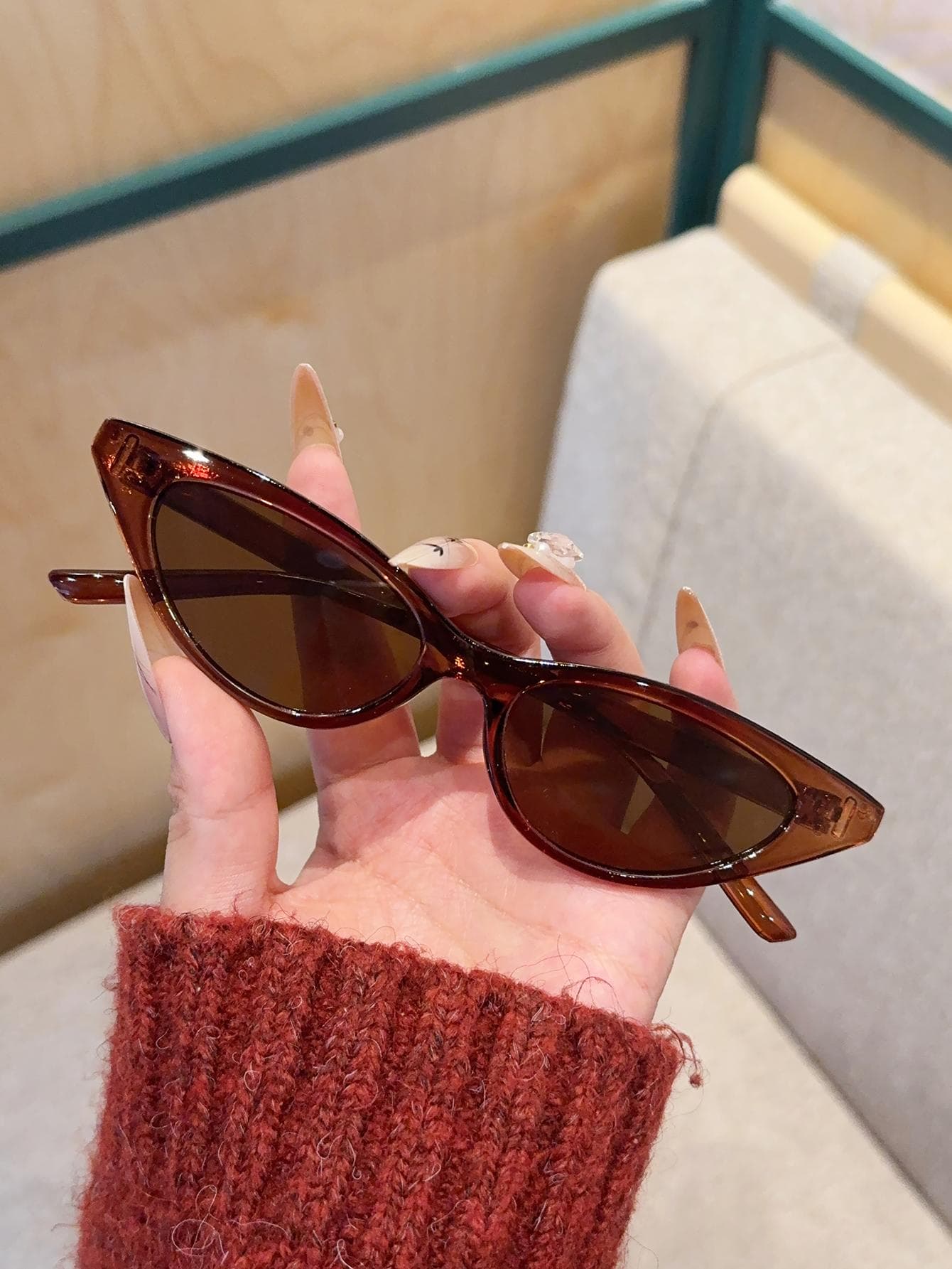 1Pc Fashionable Cat Eye Frame Glasses Retro Trendy Small Frame Simple Personalized Eyewear for Women