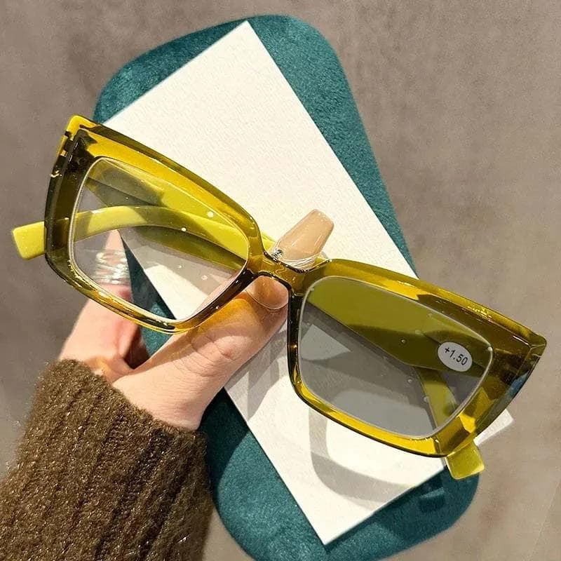 New Fashion Square Photochromic Reading Glasses for Men Ultra Light Neutral Simple Versatile Presbyopia Eyewear 4