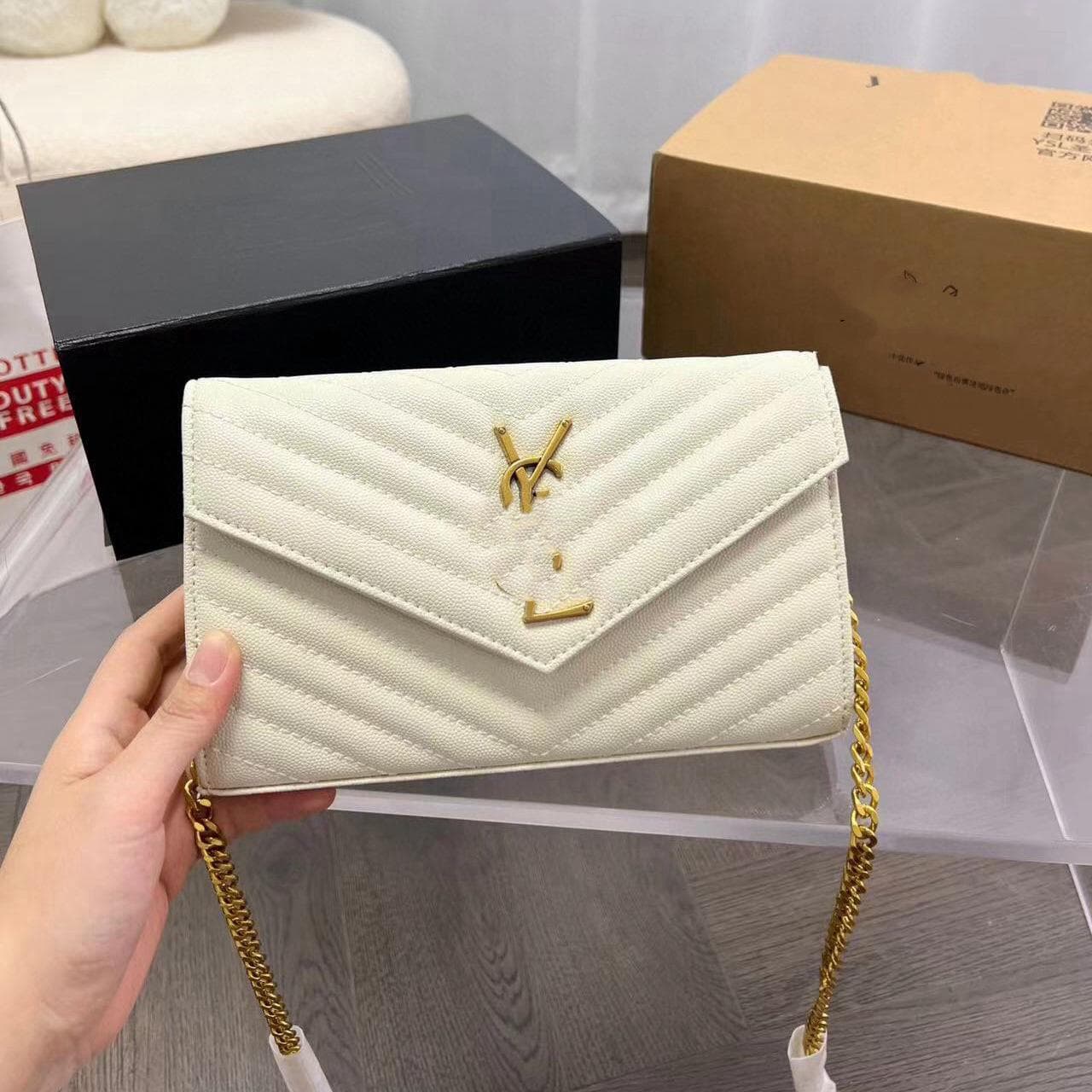 Women's Trendy Envelope Bag with Label and Chain - High-End Fashionable and Versatile Bag 0226 23*14