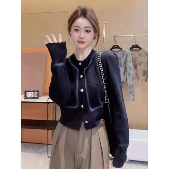 New Autumn and Winter Design Spray-dyed Round Neck Sweater, Versatile Long-sleeved Single-breasted Knitted Cardigan, Slimming Top One Size