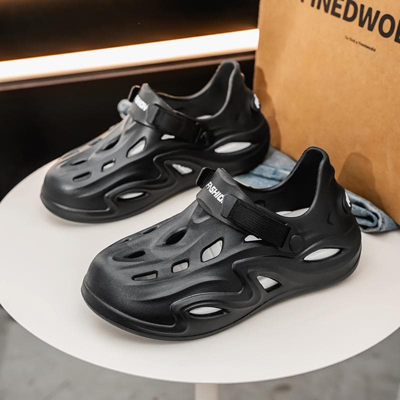 New Mens EVA Water Proof Shoes Summer Men's Solid Colors Hollow Slippers Men Slip-on Soft Sandals Man Outdoor Non-Slip Slides 40 black