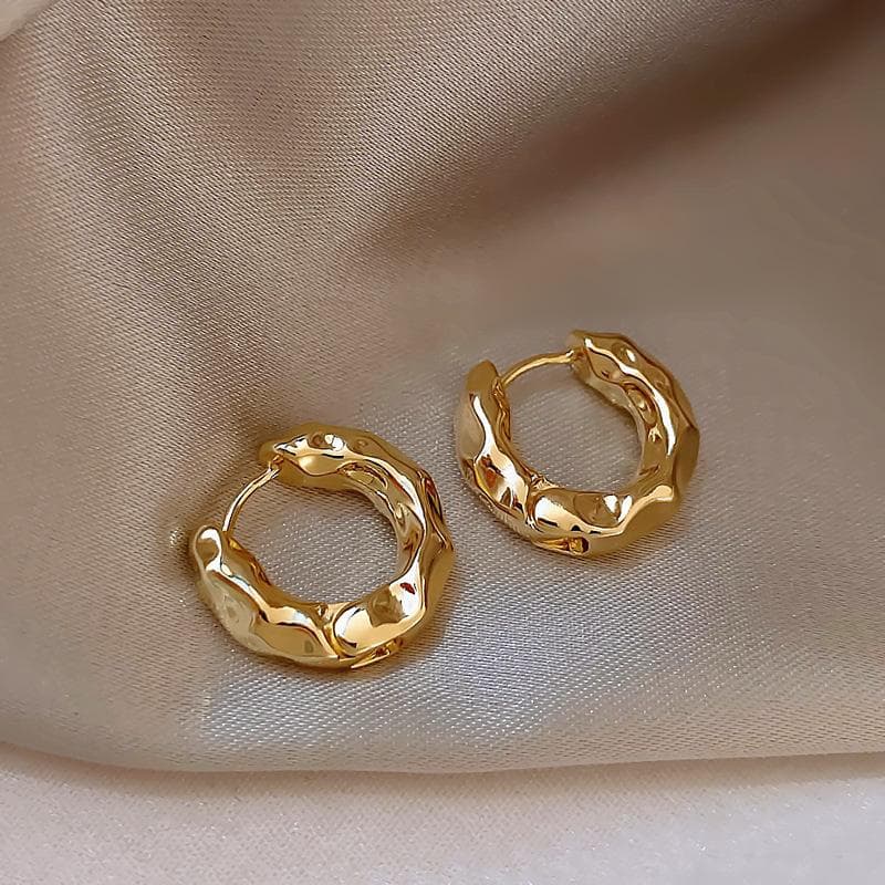Exquisite Fashion Women Simple Pleated Earrings Women Personality Hoop Earrings Engagement Earrings Jewelry Gift gold