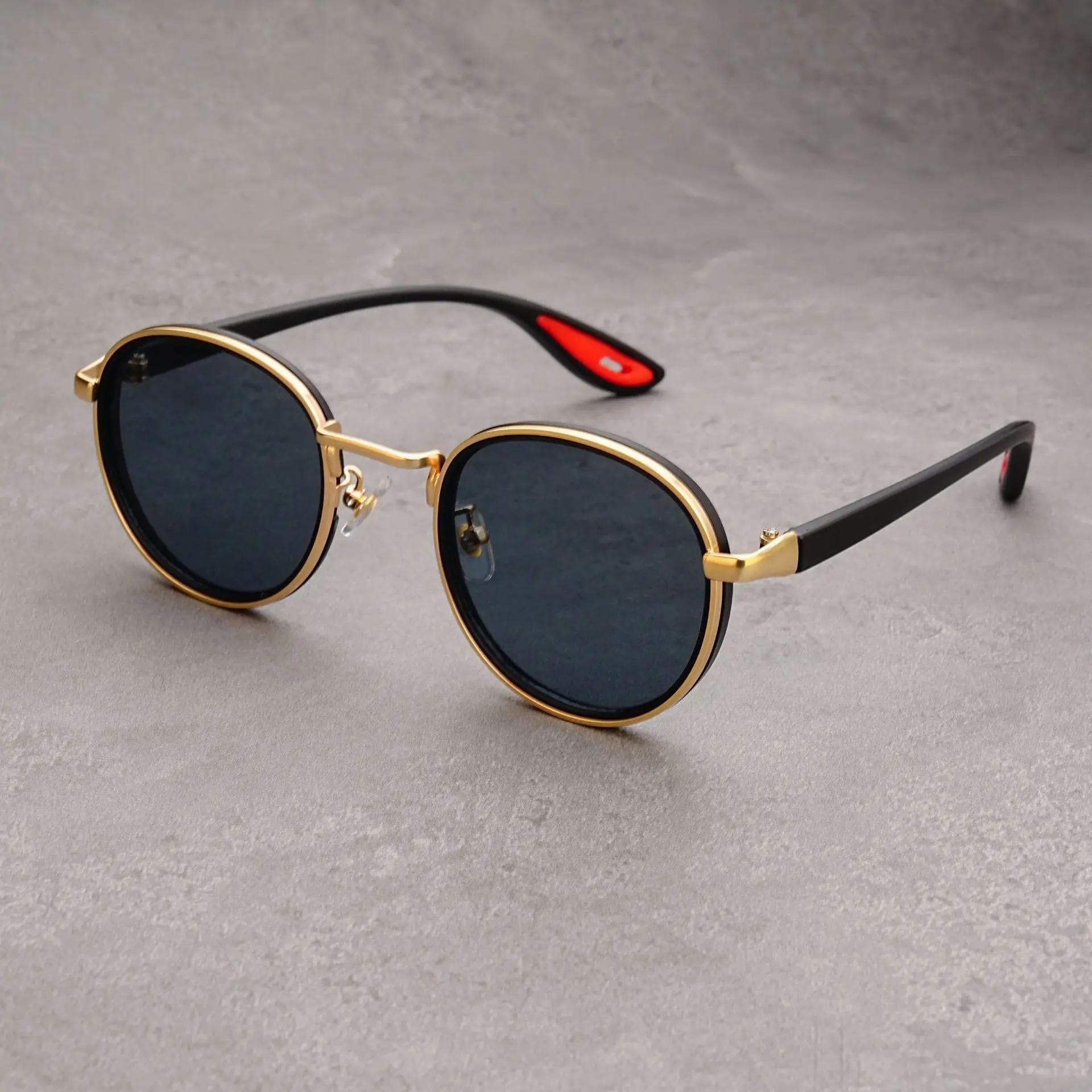 Retro Round Sunglasses Fashion High Quality UV Protection Outdoor Sunshade Glasses for Men Women As shown