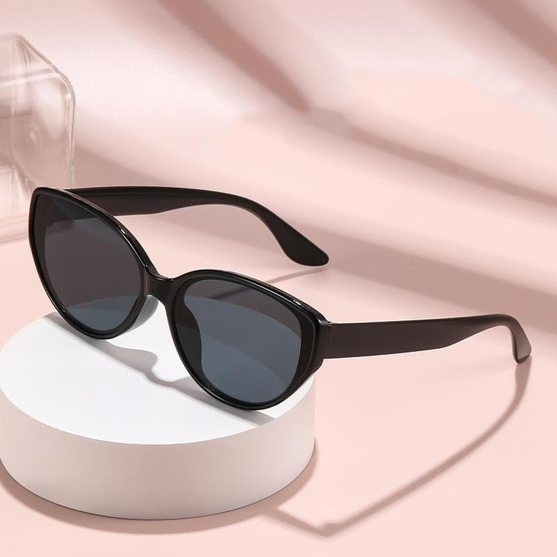 Retro cat eye sunglasses Women small Frame UV400 protection high-end outdoor sun shades for Men