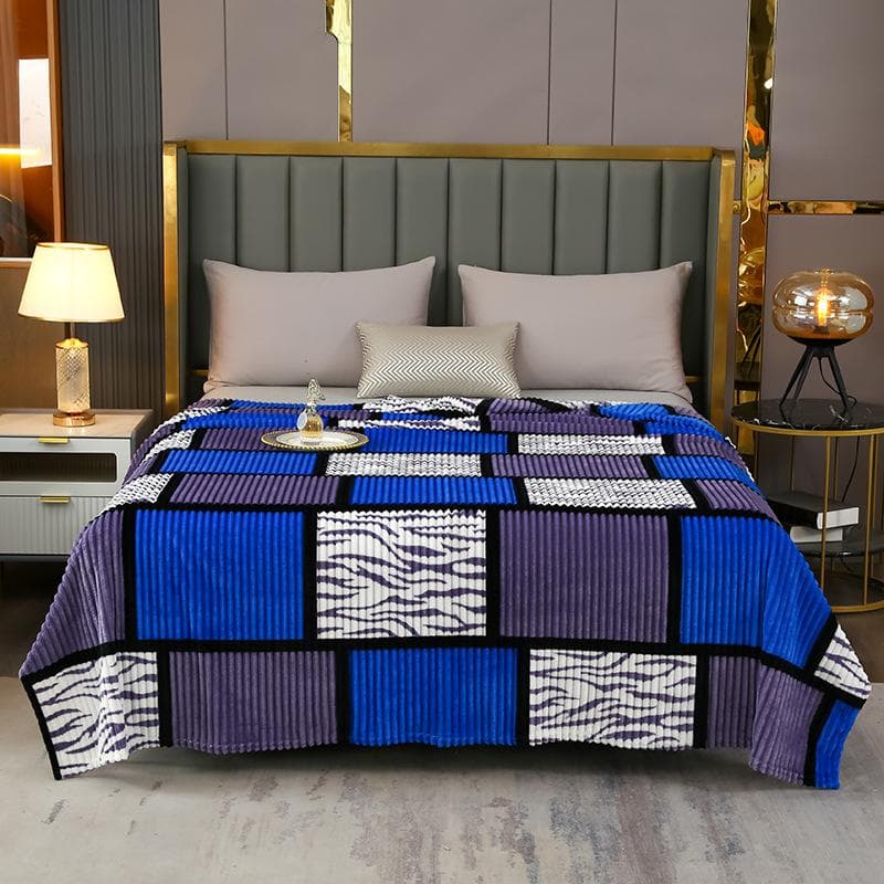 High-quality Milk Velvet Blanket with Geometric Square Print, Suitable for Bed, Travel, and Car Use. Made of Soft and Comfortable Polyester Fabric 180*200cm