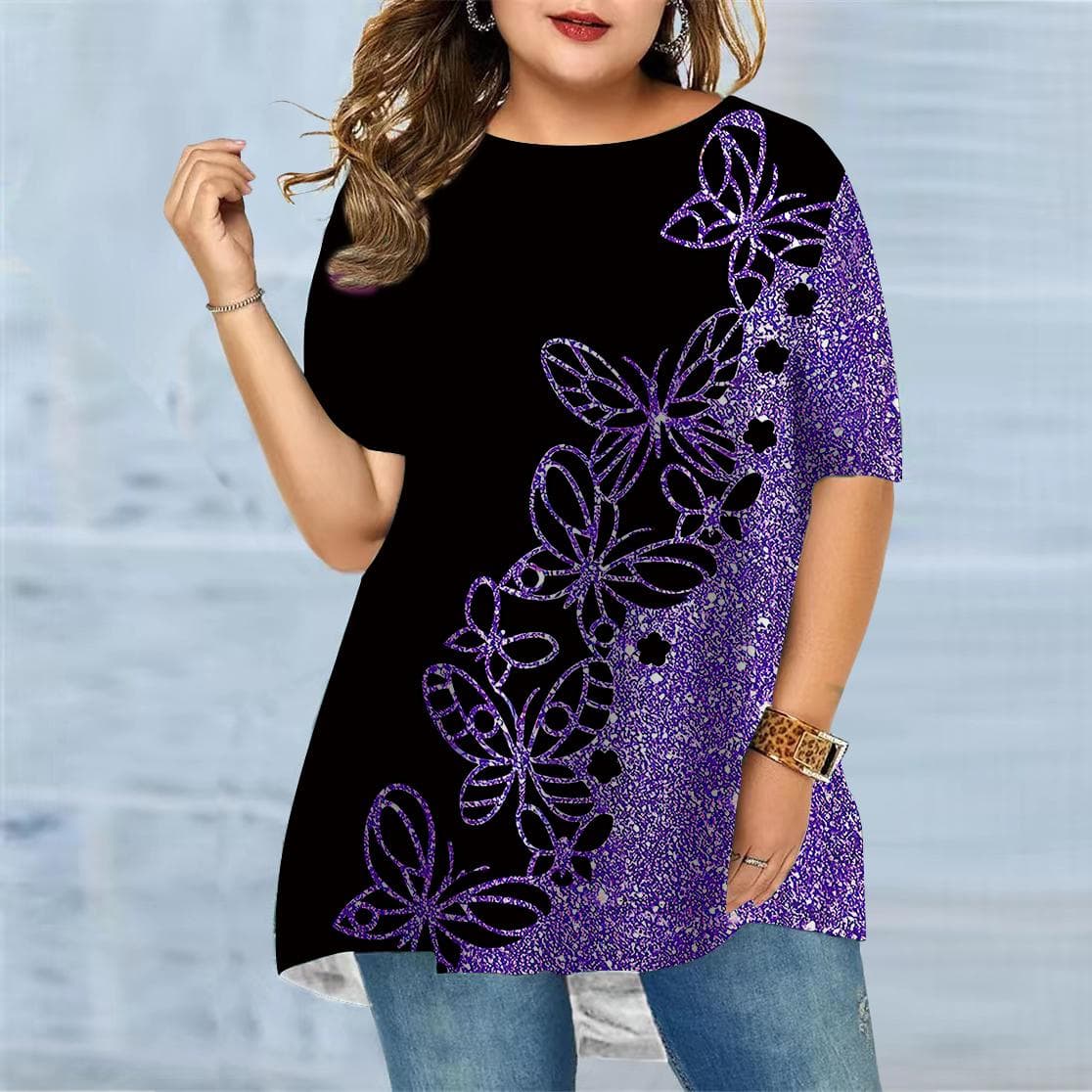Plus Size Women's Summer Butterfly Dance Print Comfortable Short Sleeved Round Neck T-shirt Casual Baggy Medium Length T-shirt 4XL purple