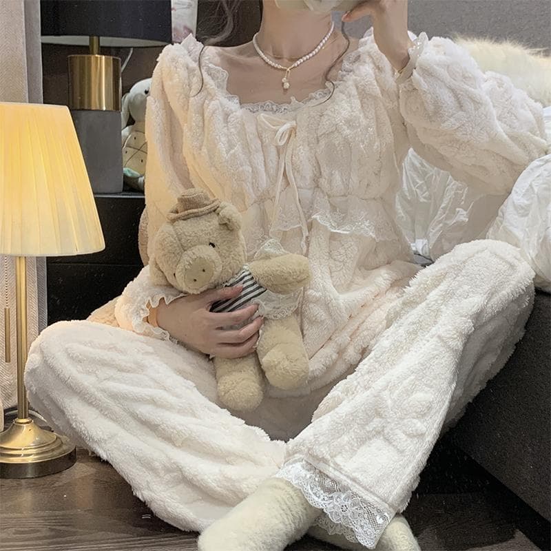 Winter New Plush Soft Warm Women's Pajamas V-neck Long Sleeve 2 Piece Outfit Set Women Sweet Solid Color Princess Home Wear M white