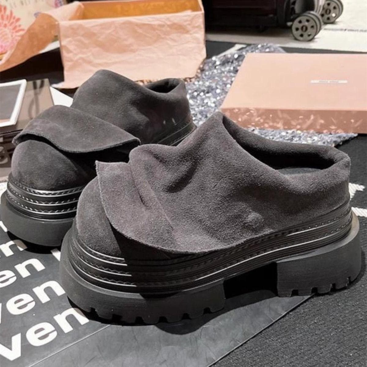 Frosted leather platform Boken shoes mop 2025 spring new retro muffin sole slippers casual loafer fashion women's shoes 40