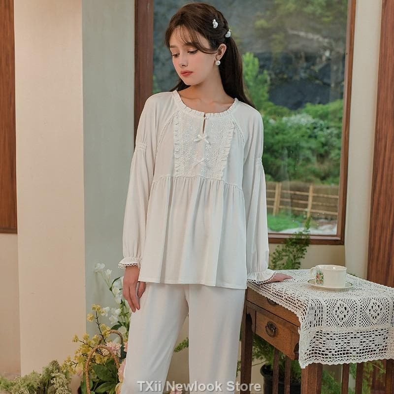 Princess-style Sleepwear for Women's Autumn Long-sleeved Pantsuit Set with Sweet Lace Trim and Girl Homewear L