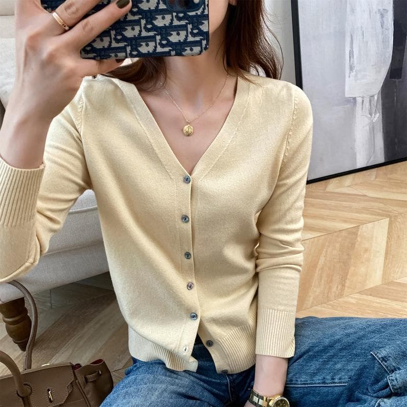 Spring and Autumn Women's Cardigan Jacket V-neck Knitted Cardigan Short Loose Peplum Sweater Thread Sweater M beige