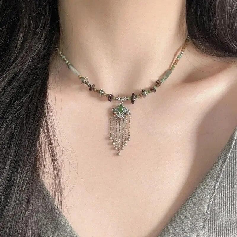 Ethnic Style Ruyi Tassel Imitation Jade Peace Lock Pendant Necklace for Women Vintage Beaded Necklace Party Jewelry Accessories