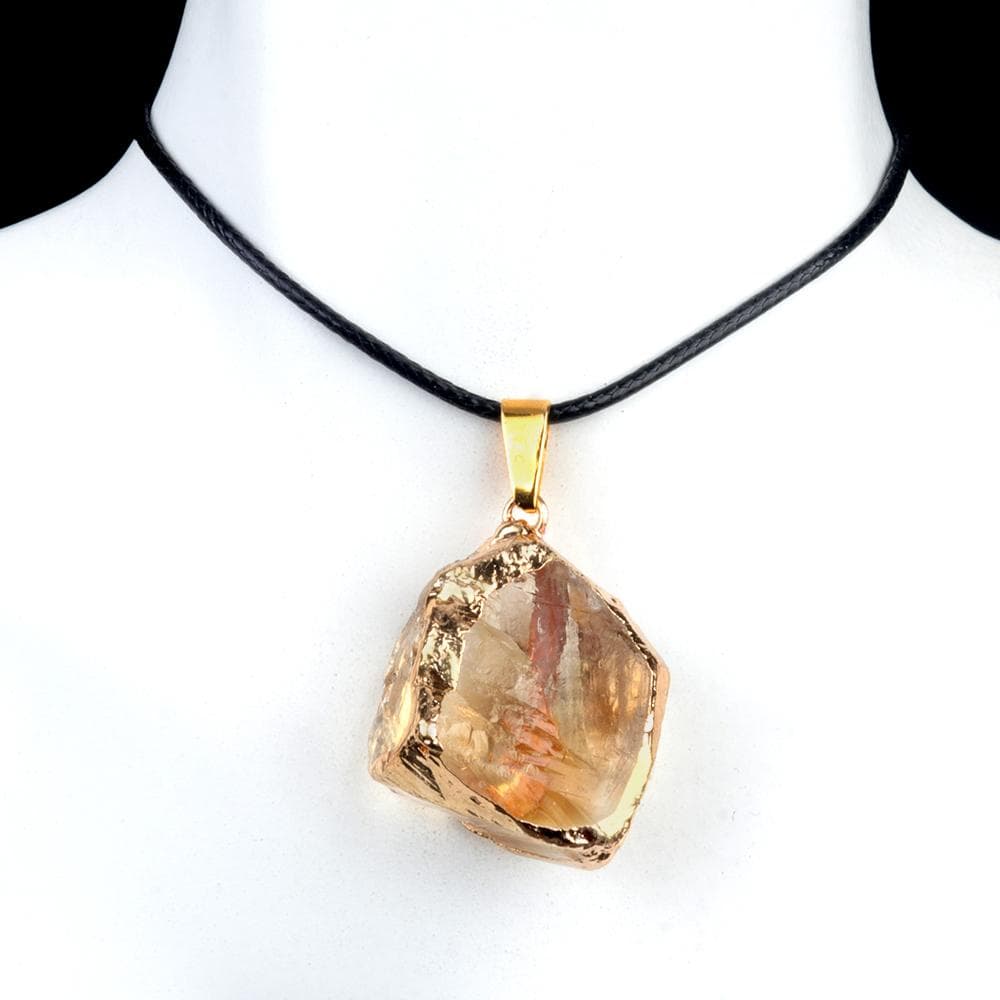 Women Necklace Natural Stone Irregular Pendant Charms For Elegant Women Love Romantic Gift Chains 45+5 cm 25-35mm