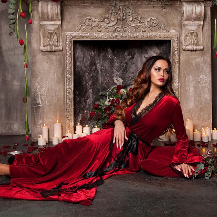Sexy Night Robes for Women Pajamas Lace Velvet Women Nightwear Comfortable Female Nightgowns Temptation Ladies Nightdress One Size red