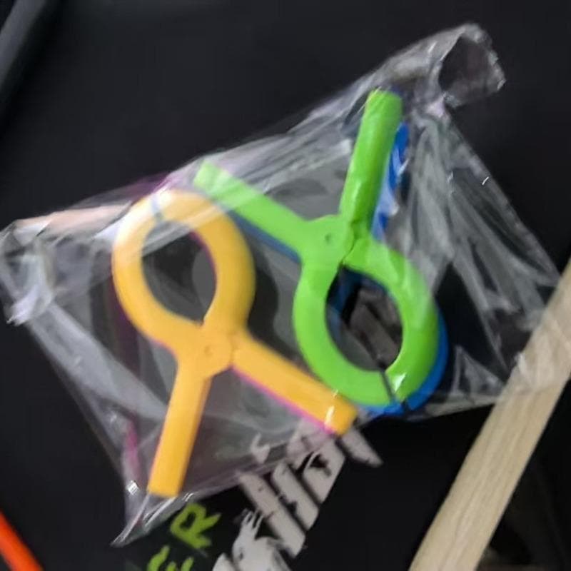 Beach Towel Clips, Plastic Clothes Clip, Windproof Beach Towel Clip, Hanger Clip 4pcs/set multicolour