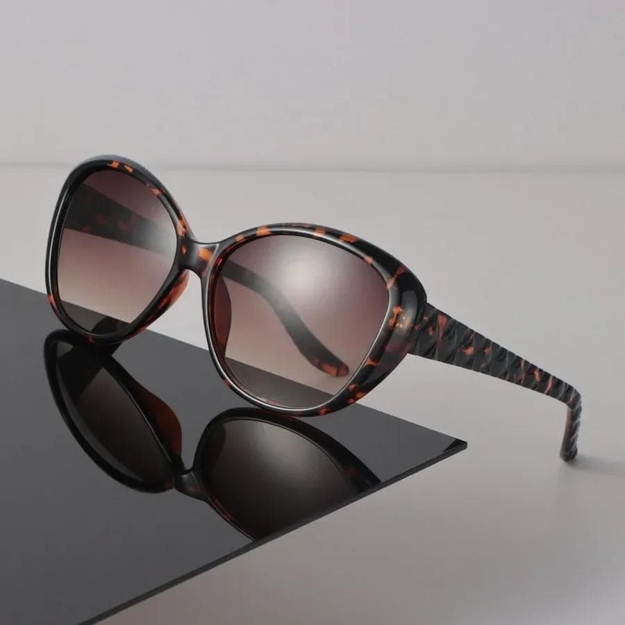 Vintage Rectangle Sunglasses Women Men Designer Luxury Fashion Glasses UV Protection Retro Style Other