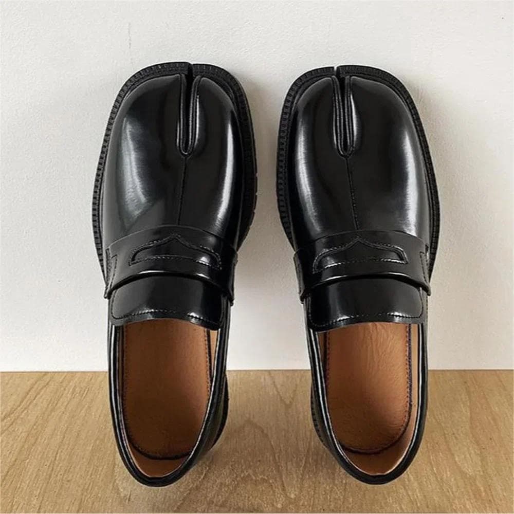 Loafer for Men and Women Split Toe Thick Sole Casual Leather Shoes Women 35 black
