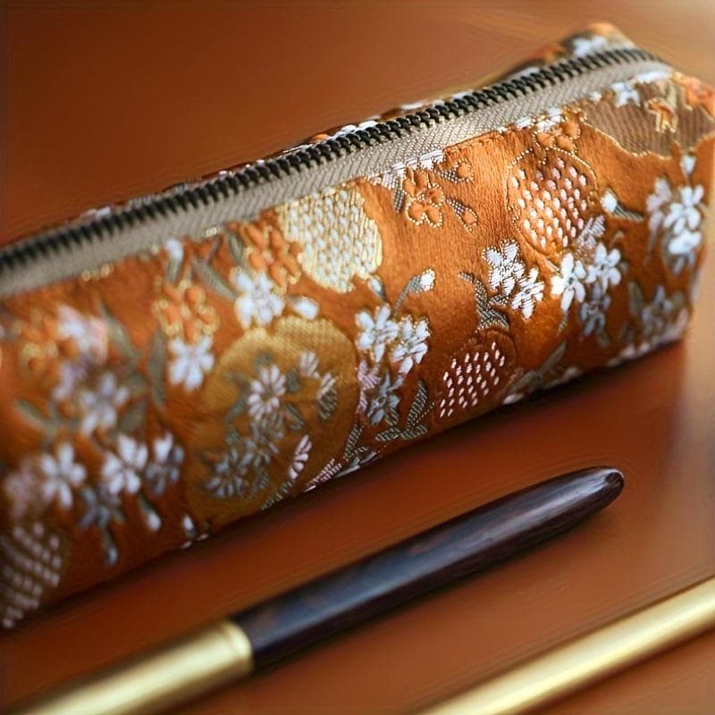Retro Chinese Wind Cotton Hemp Bronzing Canvas Brush Curtain Simple Large Capacity Students Pencil Case(4 Color Optional)