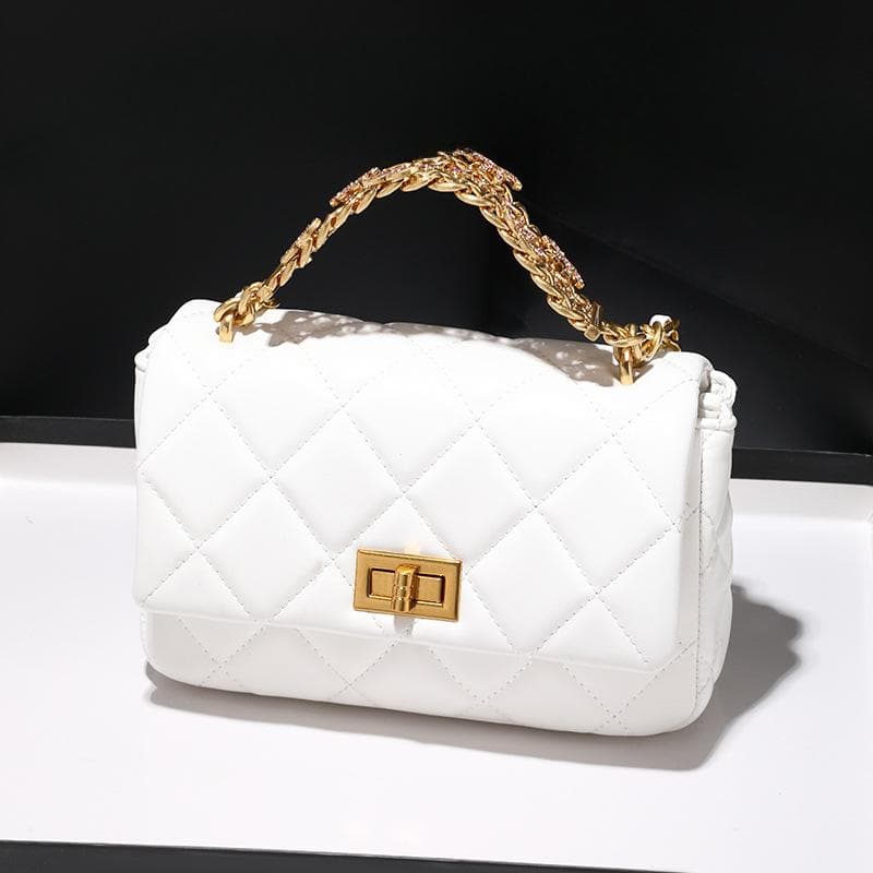 French Small Fragrance Light Luxury Women's Bag Fashion Trend Shoulder Bag Ringer Chain Underarm Bag Foreign High-grade Sense Hand white