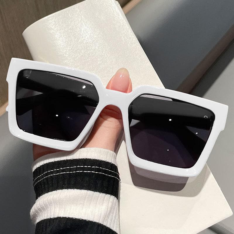 Men Oversized Sunglasses Classic Big Frame Sport Eyewear Vintage Design UV400 Protection Trendy Glasses As shown