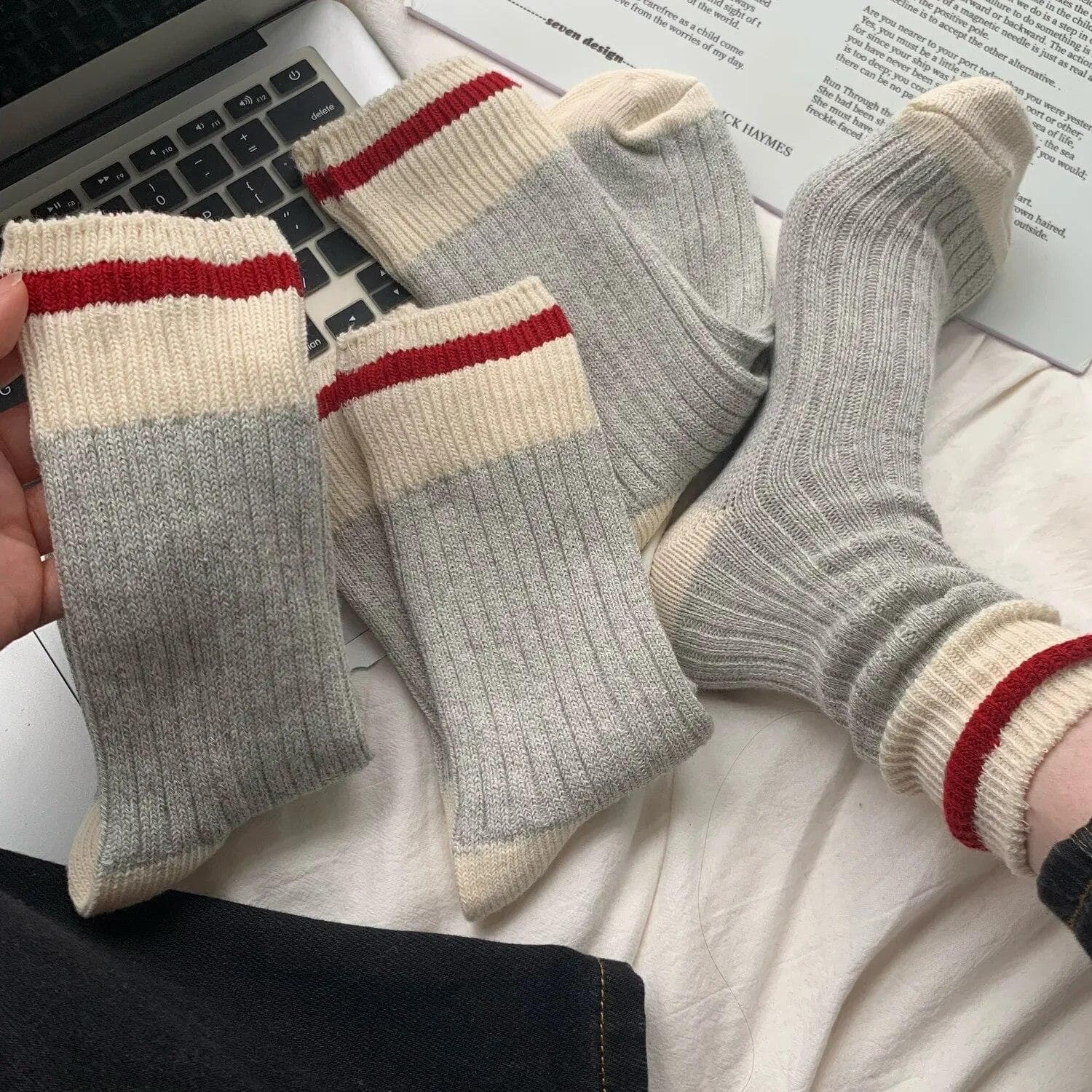 Retro Cotton Socks Autumn and Winter Couple's Contrast Stripe Thick Needle Socks for Men and Women One Size gray