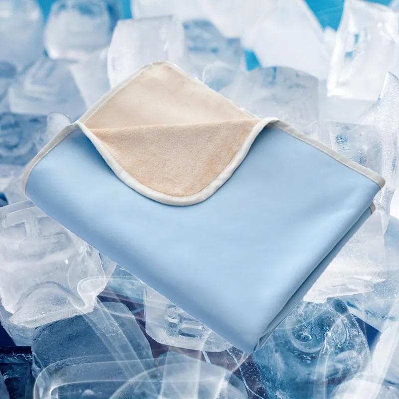 Summer Cooling Blanket for Bed Flannel + Ice Fiber Thin Blankets High Quality Cool But Not Ice Throw Blanket Napp Blankets Rest 152x127CM