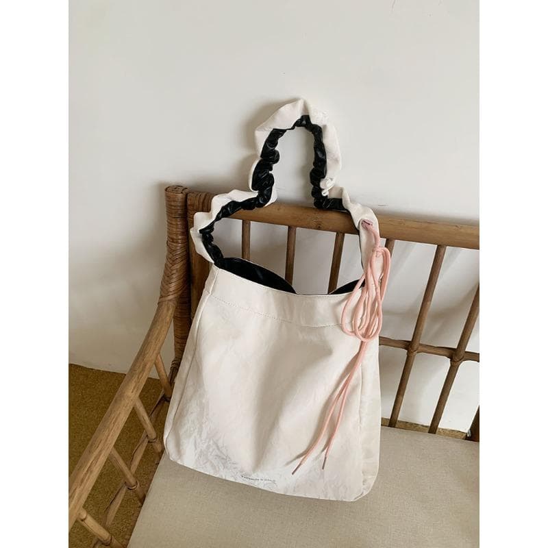 Summer Super Hot Bag Women's Fashion Senior Sense Shoulder Bag Tote Bag Commuter Bag white