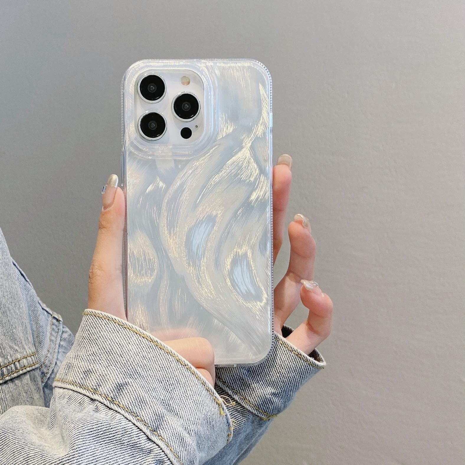 Ins Feather Silver Suitable for Apple 16PRO Creative Mobile Phone Case IPhone 14/13 Laser Hard Protection Case Apple 16PROMAX