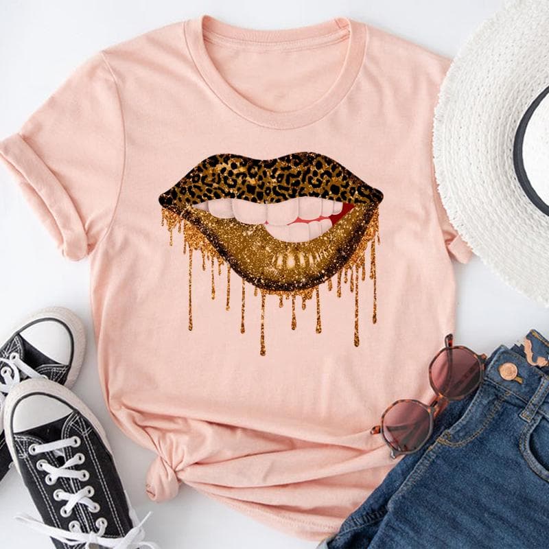 (Asian size) Short Sleeve Lip Love Sexy Trend Cute Lovely Women's Print Tee Top Summer Fashion Tshirt Woman Female Basic T Clothing Graphic T-shirts XXXXL
