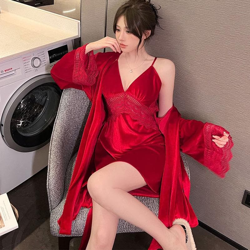 Sexy Lace Pyjamas New Velvet and Thick Coral Velvet Red Autumn and Winter Home Wear Comfortable To Wear Pajamas 2XL red