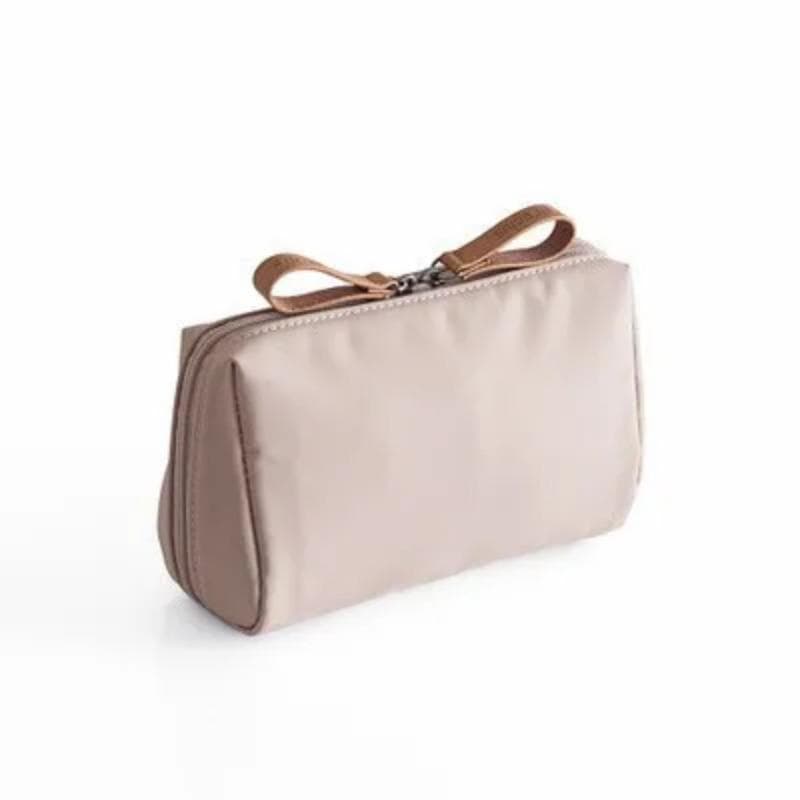 Waterproof Large Capacity Makeup Bag Multiple Colors Dacron Travel Storage Bag Partitioned Cosmetic Pouch Handbag Lipstick Pack khaki